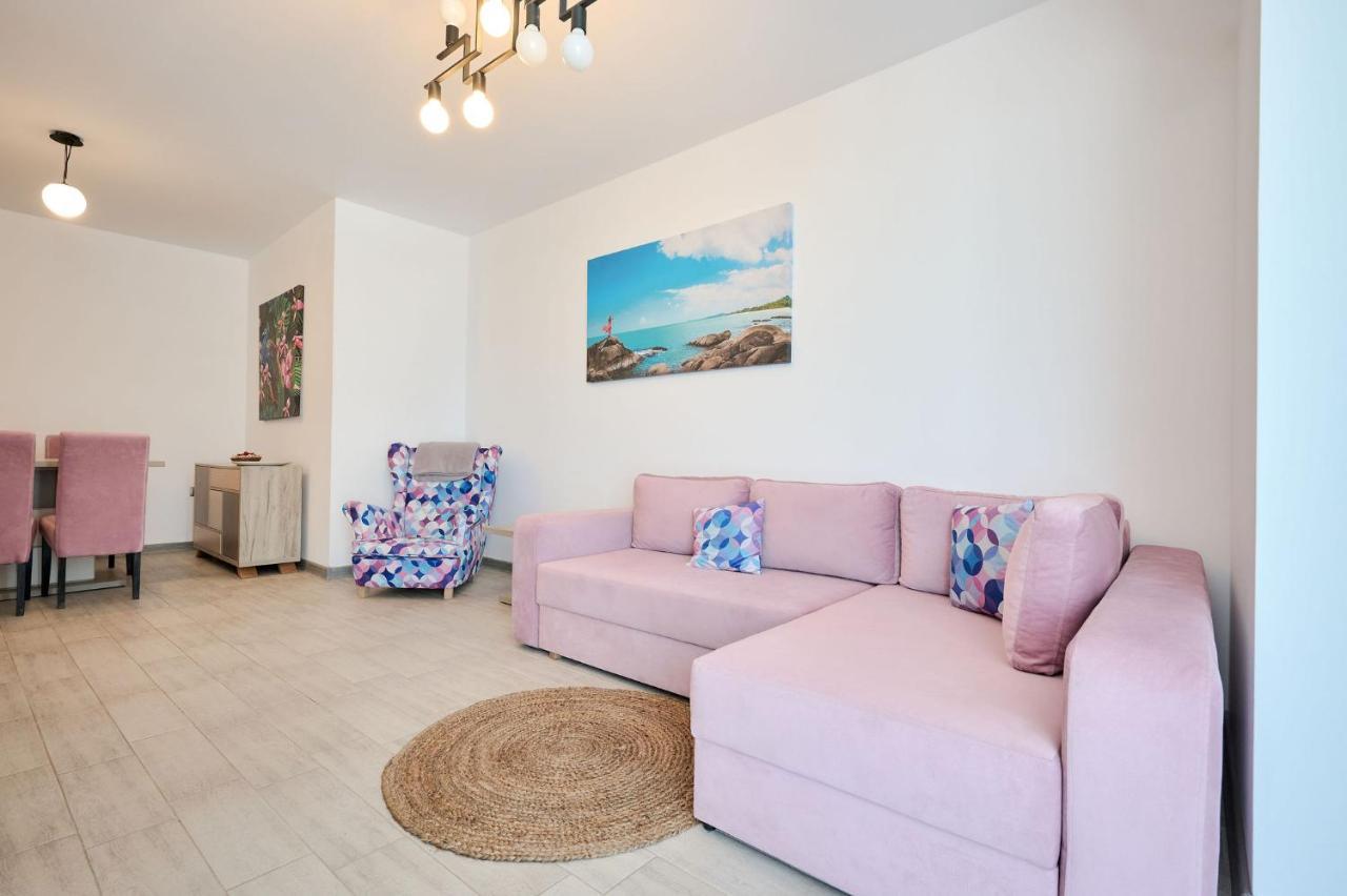 Beachfront 1Br Apartment- Spa N Pools Mamaia Luaran gambar